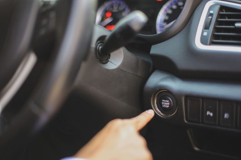 Przyszłość motoryzacji: Trendy i technologie